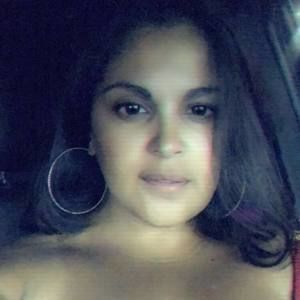 Meet your Posher, Dee